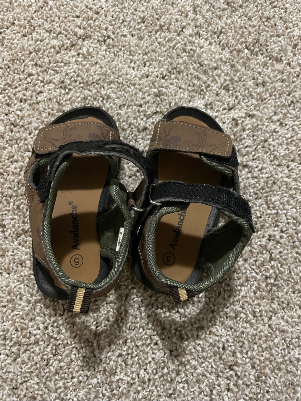Avalanche Kids Brown and Green Hook-and-Loop Sandals